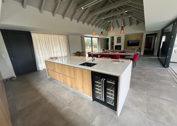 וילה Cezar Alvaiázere